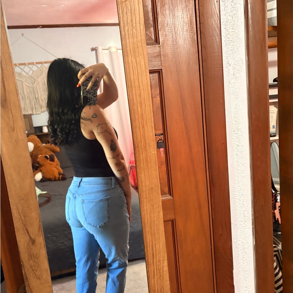 Old Navy Women's Straight Leg Jeans - Light Blue